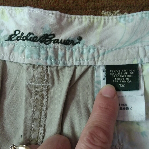 Capris - Picture 3 of 4